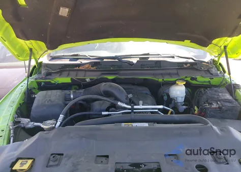 2017 Ram 1500 Sport 4X4 5'7 Box from USA, damaged, VIN 1C6RR7MT2HS827533